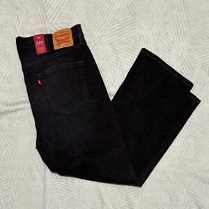 NWT Men’s Black  Levi’s Jeans Size 42x32